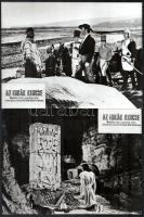 1965 ,,Az inkák kincse című bolgár-NSZK film May Károly regénye alapján készült, a film szereplői és jelenetei, 13 db vintage produkciós filmfotó, 18x24 cm