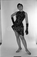 cca 1974 Honnan indultunk és hová érkezünk, szolidan erotikus felvételek, 8 db vintage NEGATÍV, 36x2...