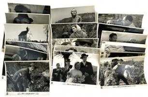 1958 ,,Ház a sziklák alatt című magyar film jelenetei és szereplői, 21 db produkciós filmfotó, 24x30 cm