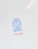 Herendi Viktória mintás leveses tál, kézzel festett, jelzett, kopásnyomokkal, d:33cm, m:22cm