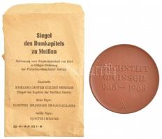 NDK 1968. "Meissen székeskáptalan pecsétje" kétoldalas kerámia emlékérem eredeti, sérült p...