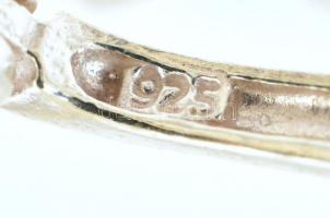 Ezüst(Ag) ékszerszett rózsaszín kővel (nyaklánc, gyűrű, fülbevaló), bruttó: 9,6 g