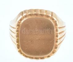 Arany (Au) 14K pecsétgyűrű, jelzett, méret: 69, nettó: 7,68 g