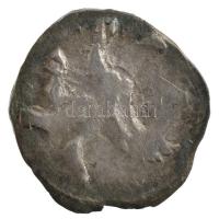 1305-1307. Denár Ag "Ottó" (0,29g) T:2-
Hungary 1305-1307. Denar Ag "Otto" (0,2...