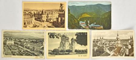 Kb. 300 db főleg RÉGI történelmi magyar város képeslap jobb lapokkal, vegyes minőség, 1930-as és 194...