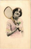 Hölgy teniszütővel / Lady with tennis racket, sport