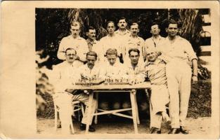1934 Mátraháza, Sakkverseny a Horthy Miklós szanatóriumban, Haász János. photo (EK)