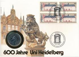 NSZK 1986D 5M Cu-Ni 600 éves a Heidelberg Egyetem érmés borítékban, első napi bélyegzéses bélyeggel T:1- FRG 1986D 5 Mark Cu-Ni 600th Anniversary - Heidelberg University in coin envelope with first day of issue stamp and cancellation C:AU Krause KM#164