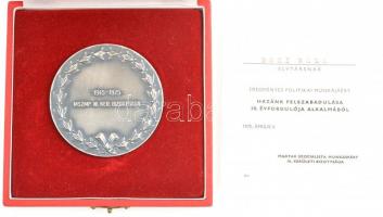 1975. "1945-1975 MSZMP III. ker bizottsága" A Gellért-hegyi Szabadság-szobrot ábrázoló ezü...