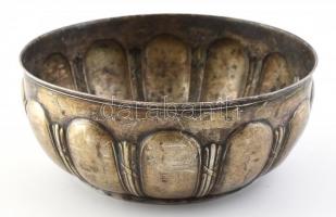 Ezüst (Ag) kínálótál, jelzett, nettó: 180g, d:16cm