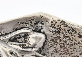 Ezüst (Ag) áttört copf stílusú kerek tálca, jelzett, nettó: 366g, d:29cm