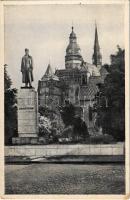 Kassa, Kosice; Pomník Gen. Dr. M. R. Stefánika a dóm / Stefánik tábornok szobor, Székesegyház / monument, cathedral (EK)