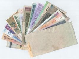 18xklf főleg külföldi bankjegytétel, közte Guatemala, Német Birodalom, NDK, Azerbajdzsán T:I-III
18...