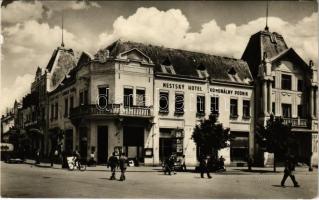 Léva, Levice; Mestsky Hotel / Városi szálloda / hotel