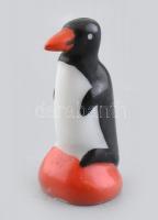 Herendi / Óherendi mini pingvin. Kézzel festett, jelzett, kopásnyomokkal. 4 cm