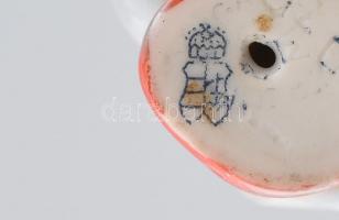 Herendi / Óherendi mini pingvin. Kézzel festett, jelzett, kopásnyomokkal. 4 cm