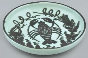 Gorka Géza (1894-1971): Iparművészeti vállalatos rákos tál. Kézzel festett mázas kerámia, jelzett, h...