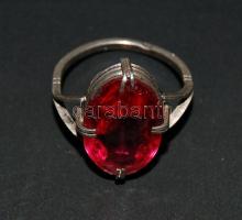 Női köves ezüstgyűrű