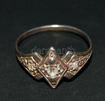 Női köves ezüstgyűrű