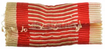 Osztrák-Magyar Monarchia 1914. "Ezüst Katonai Érdemérem" kitüntetés szalagsávja kardokkal ...