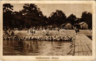 1939 Balatonkenese, strand (EK)