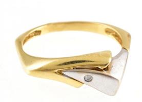 Arany (Au/14k) Női design gyűrű 1 darab brillel (cca. 0,005ct) ékítve, jelzett, bruttó:3,3g, m:60