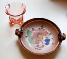 Kerámia édességkínáló és egy metszett üvegpohár