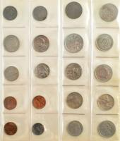 144db-os vegyes magyar és külföldi érmetétel használt de jó állapotú berakóba rendezve, összesen 7db...