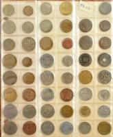 144db-os vegyes magyar és külföldi érmetétel használt de jó állapotú berakóba rendezve, összesen 7db...