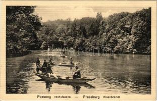 1914 Pozsony, Pressburg, Bratislava; Vaskutacska, csónakázó katonák. Kaufmann kiadása / Eisenbrünnel, Eisenbründl / Zelezná Studénka / lake, K.u.K. soldiers in rowing boats