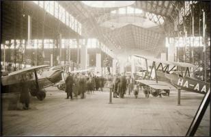 cca 1915 Repülőgép-kiállítás, fotónegatív, 6×9 cm