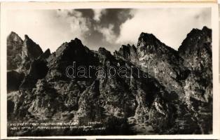 Tátra, Magas-Tátra, Vysoké Tatry; Prostredny Hreben / Mittelgrad vom Kohlbachtal / Középorom / mountain peak. Fot. Hunfalvy (vágott / cut)