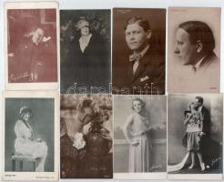 37 db RÉGI motívum képeslap vegyes minőségben: magyar színészek / 37 pre-1945 motive postcards in mi...