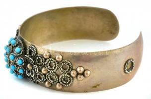 Keleti ezüstözött türkizes karperec