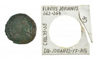 Római Birodalom / Siscia / Iovianus 363-364. AE Follis (3,11g) T:2 patina Roman Empire / Siscia / Iovianus 363-364. AE Follis "D N IOVIA-NVS P F AVG / VOT V MVLT X - BSISC" (3,11g) C:XF patina RIC VIII 426.