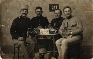 1914 Kártyázó és italozó katonák / WWI Austro-Hungarian K.u.K. military, soldiers playing cards and drinking beer. photo (b)