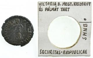 Római Birodalom / Heraclea / Valens 364-367. AE3 (2,62g) T:2 patina, peremének egy része hiányzik
R...