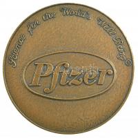 1985. "Pfizer - Science for the World's Well-Being / 1960-1985 - In commemoration of Pfizer's 25 years of activity in Hungary" kétoldalas, öntött Br emlékérem (58mm) T:1-