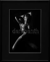 Marácz István (1958-): Áhítat. Professzionális fotópapír, kézi nagyítású, 1/1 nagyítás, bársony pasz...