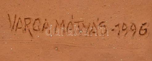 Varga Mátyás (1910-2002): Lány szamárral. 1996. Mázas kerámia falplasztika, jelzett, apró máz hibáva...