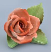 Herendi rózsa, kézzel festett porcelán, jelzett, apró lepatrtanásokkal, 9x7,5cm