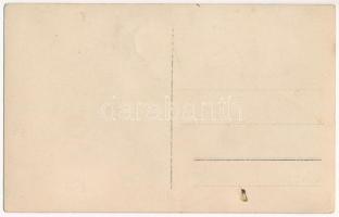 1918 Debrecen, A király látogatása, IV. Károly és Zita királyné a helyi vasútnál. photo