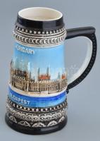 "Budapest" sörös korsó, kézzel festett, jelzés nélkül, lepattanással, m: 18,5 cm