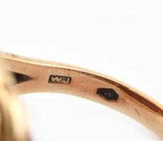 Arany (Au/14k) Férfi pecsétgyűrű, cameával ékítve, bruttó: 6,42g, m:61, jelzett