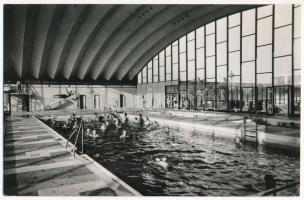 1965 Hajdúszoboszló, Béke üdülő fedett gyógyfürdője. Képzőművészeti Alap (EK)