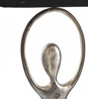 Jelzés nélkül: Balerina, art deco szobor, fém, fa keretben (falra akasztható), figurán kis folt, ker...