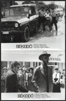 1979 ,,Békeidő című magyar film jelenetei és szereplői, 13 db vintage produkciós filmfotó, 18x24 cm