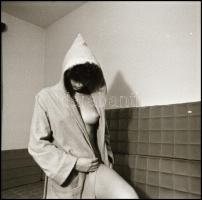 Több fotómodell közreműködésével, különböző időpontokban és eltérő helyszíneken készült akt felvétel...