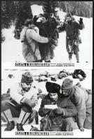 cca 1972 ,,Csata a Havasokban című csehszlovák film jelenetei és szereplői, 10 db vintage produkciós filmfotó, 18x24 cm
