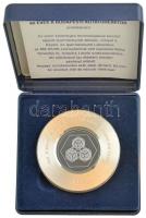 Ifj. Szlávics László (1959-) 1998-1999."40 éves a Budapesti Kutatóreaktor" rozsdamentes ac...